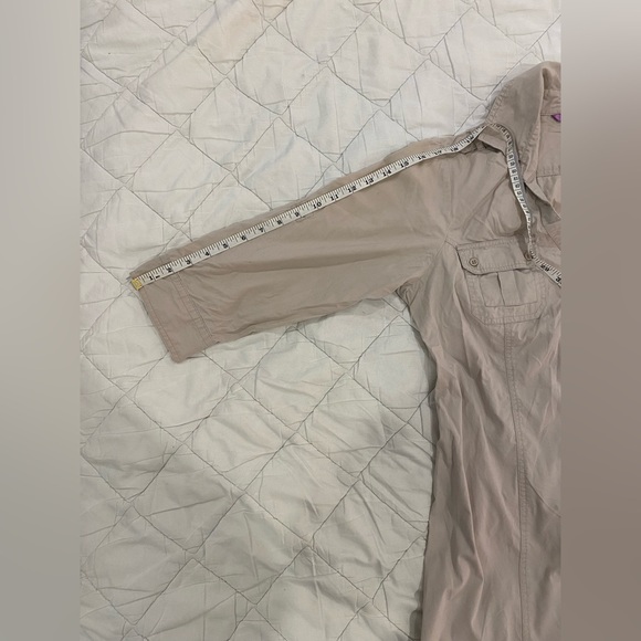 Beige button-up blouse Smart Set M – chic work office classic - Picture 5 of 5